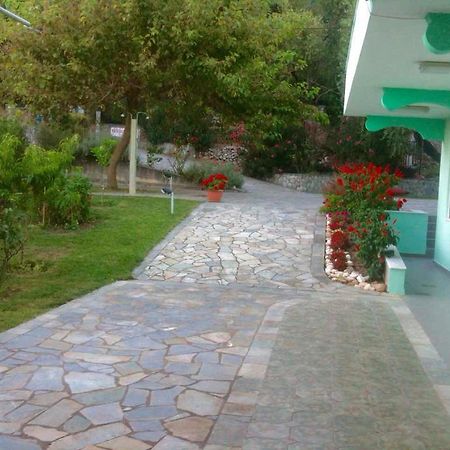 Anessis Sarakiniko (Epirus) Exterior foto