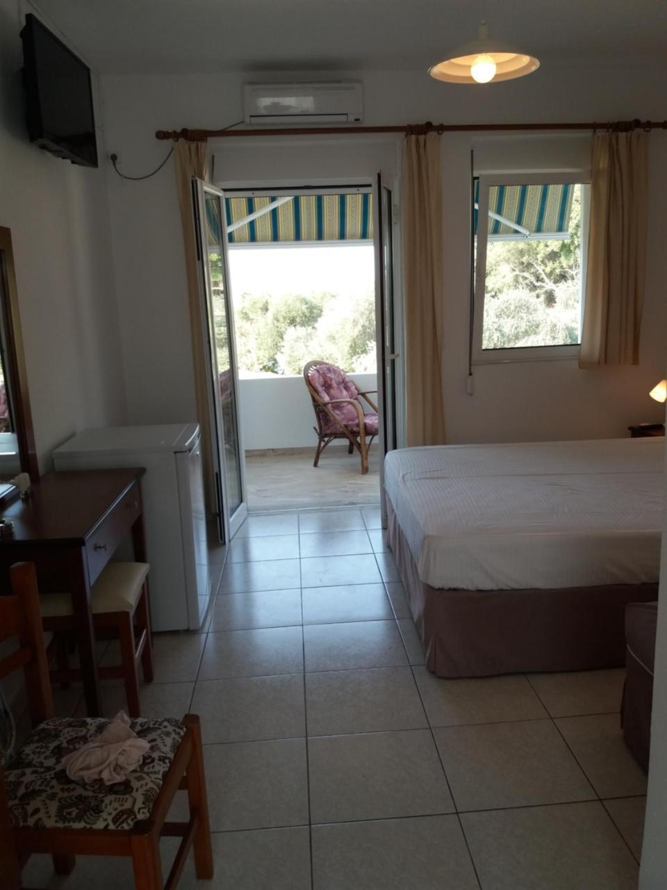 Anessis Sarakiniko (Epirus) Exterior foto