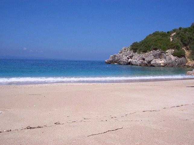 Anessis Sarakiniko (Epirus) Exterior foto